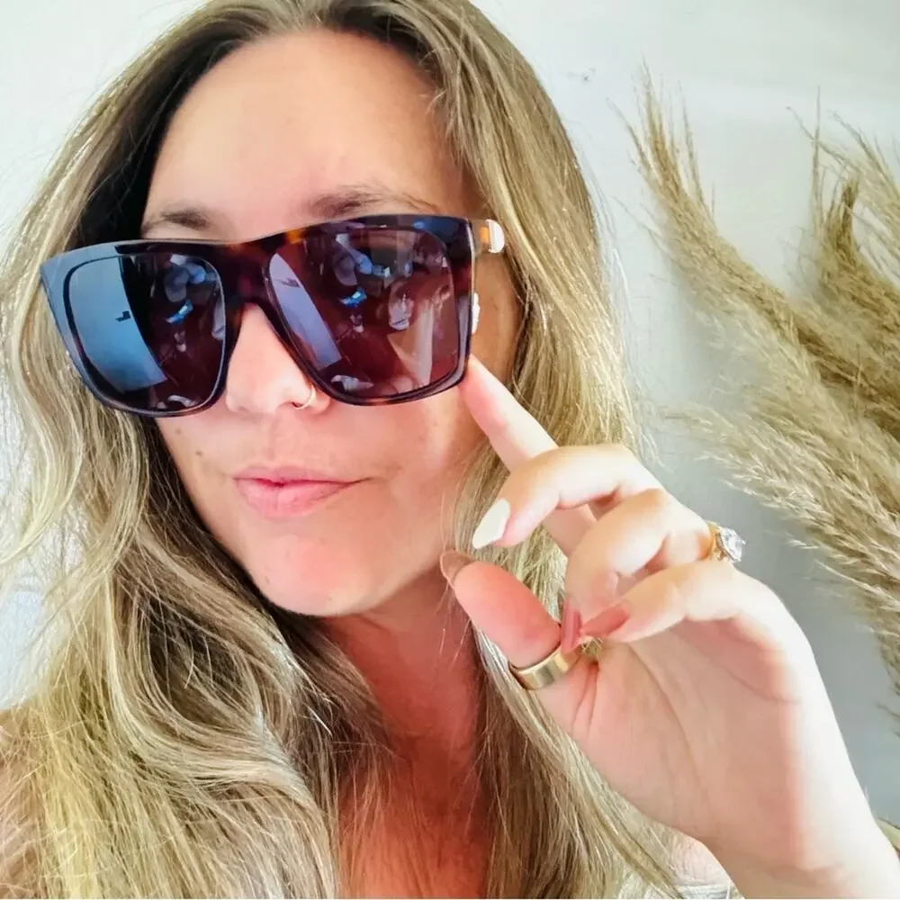 NEW MAXMARA Prism Oversized Tortoiseshell Brown Square Gold Stud Sunglasses Case